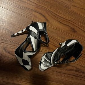 Black and white heels. Michael brand